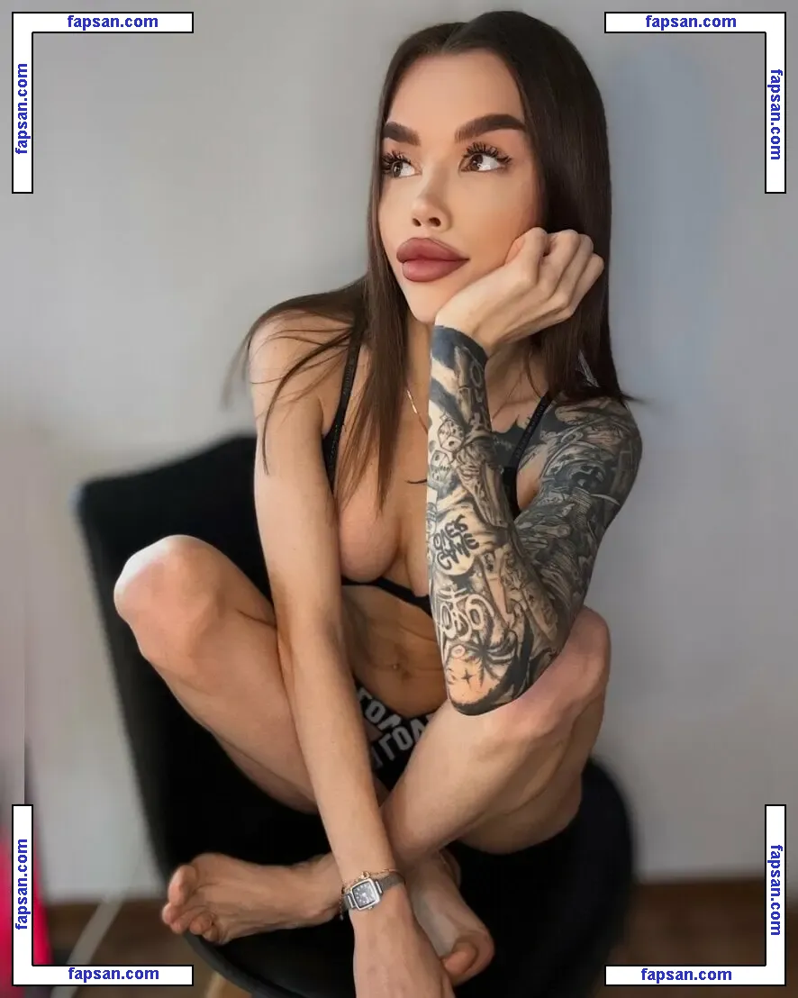 mcolivia голая фото #0002 с Онлифанс