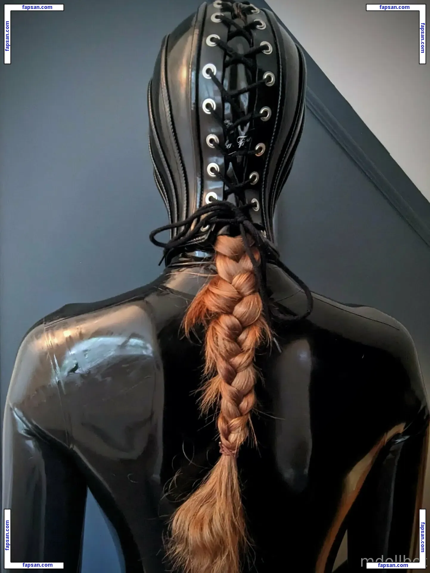 Mdollbot nude photo #0031 from OnlyFans