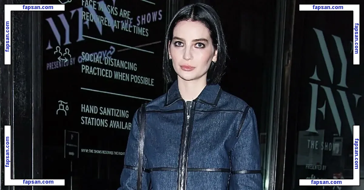 Meadow Walker nude photo #0070 from OnlyFans