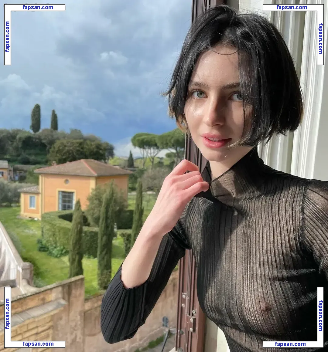 Meadow Walker nude photo #0073 from OnlyFans