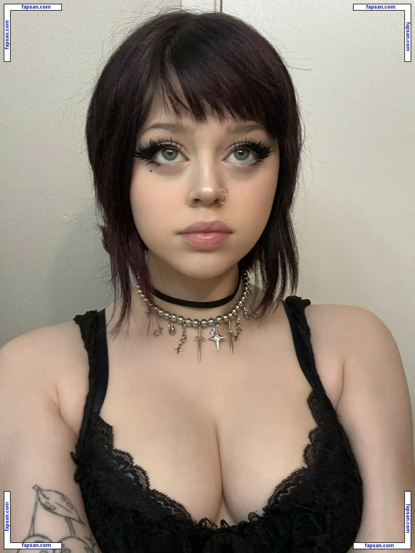 Mechew nude photo #0044 from OnlyFans