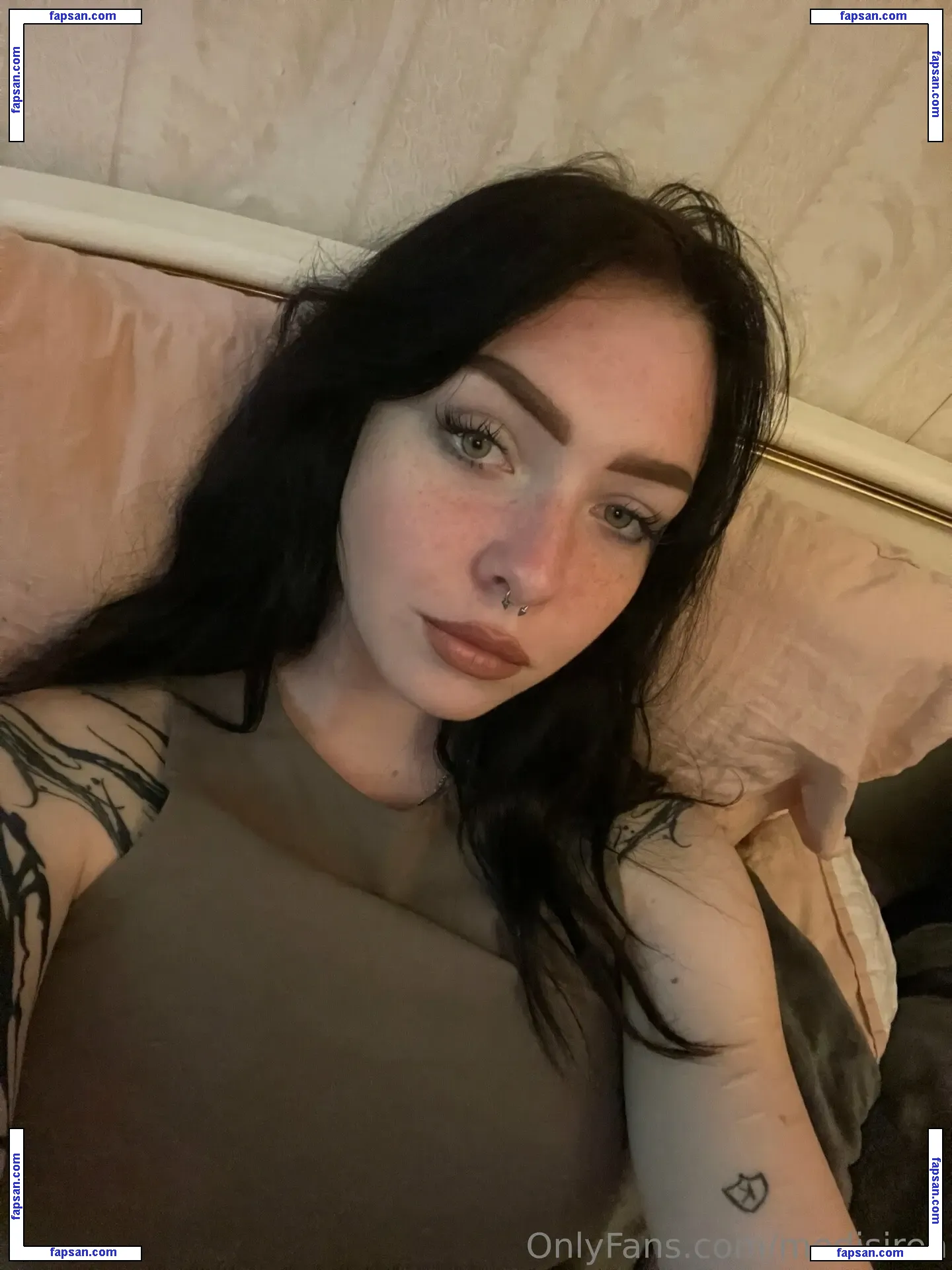 medisiren nude photo #0006 from OnlyFans