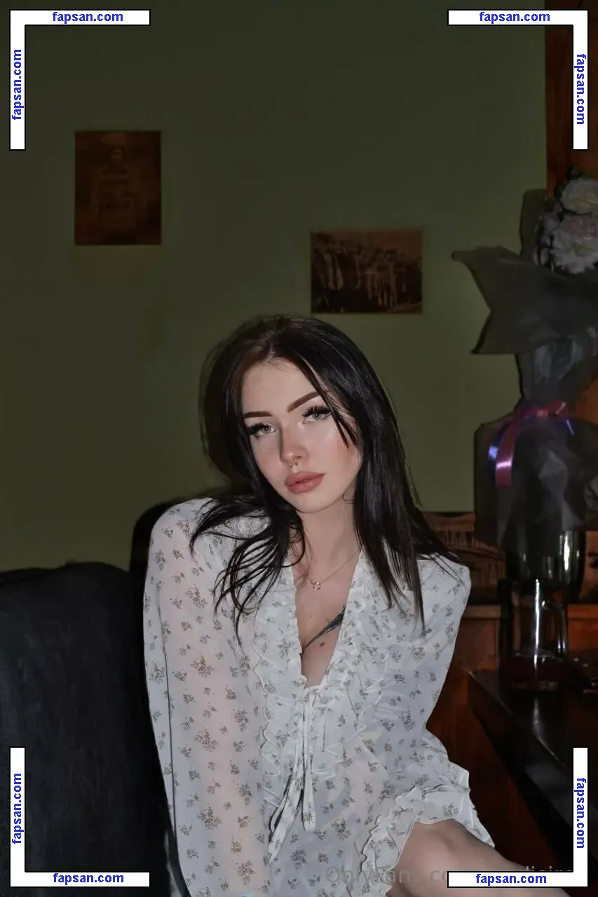 medisiren nude photo #0009 from OnlyFans