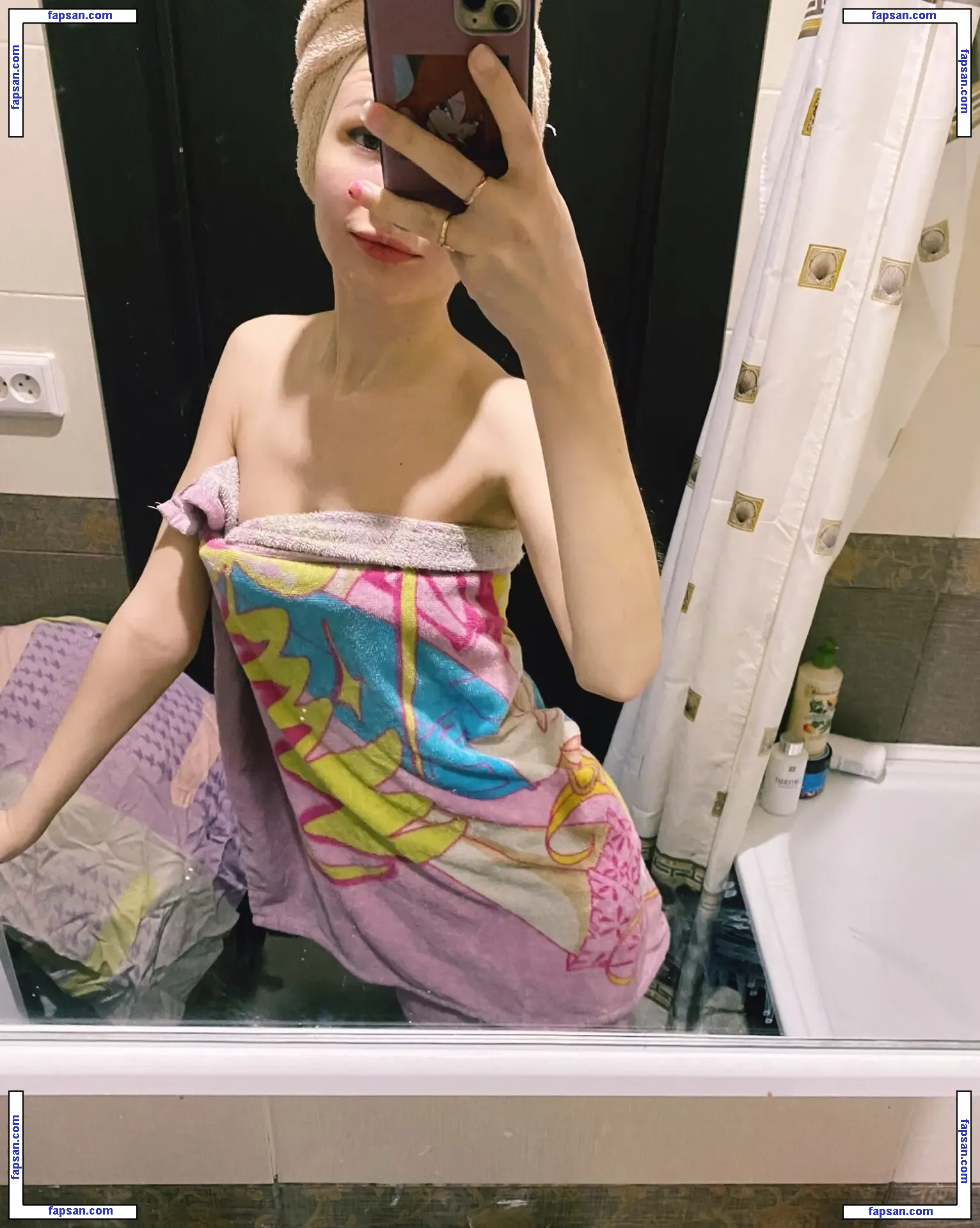 Meduzko Boosty Help . nude photo #0049 from OnlyFans
