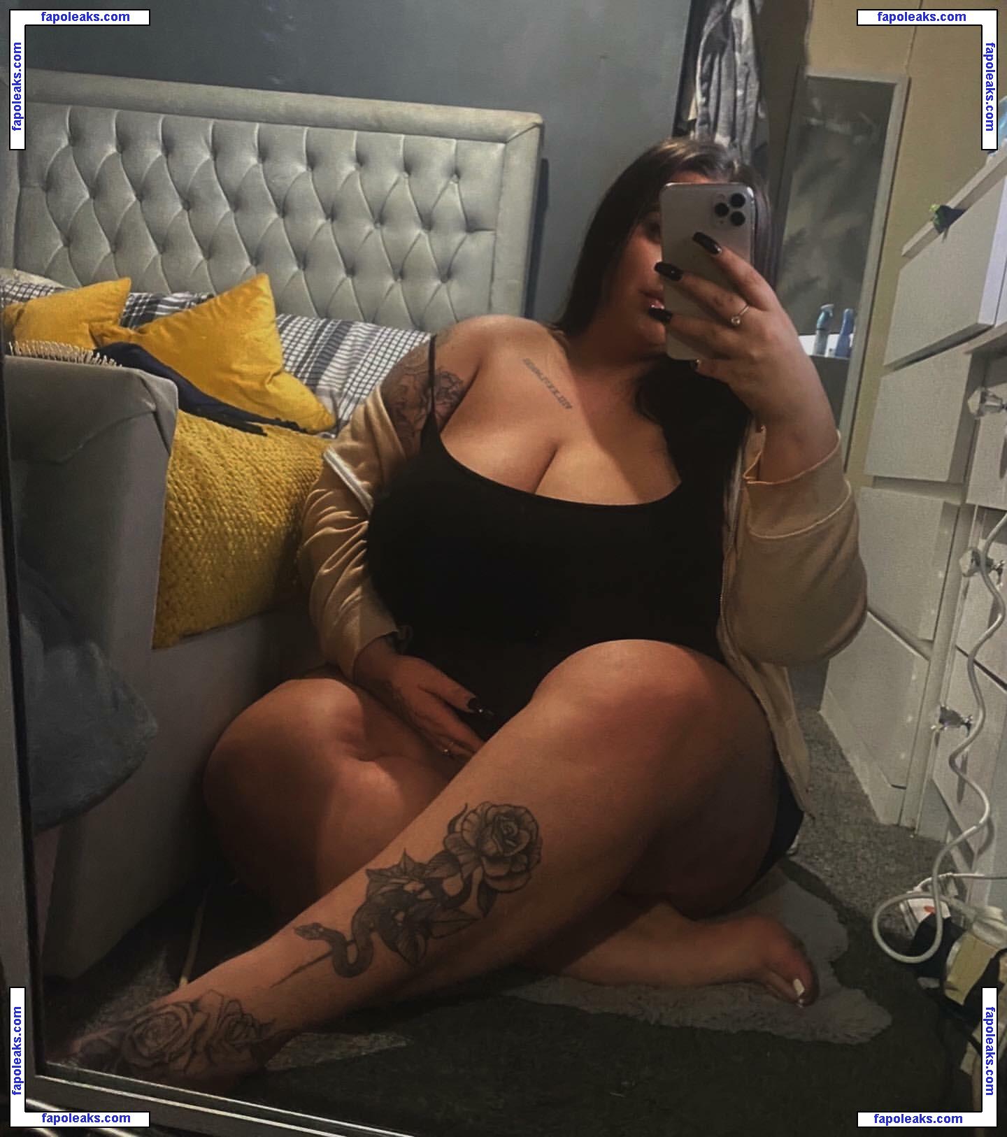 meg_bxxx / megan_barton1 / megscurves nude photo #0014 from OnlyFans