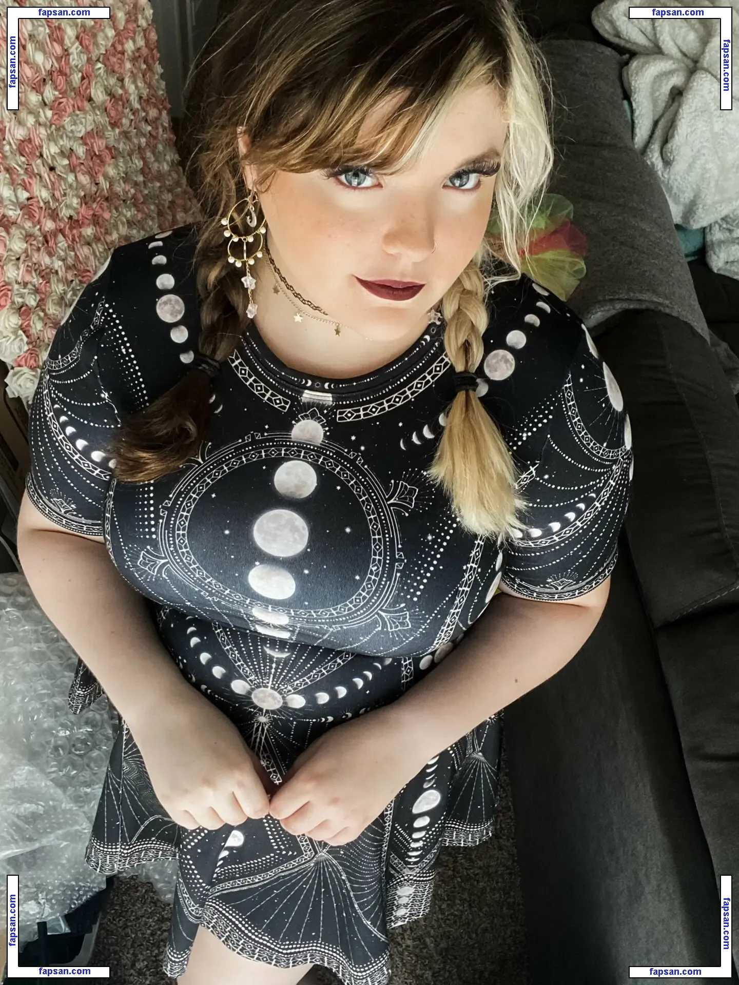 Meg Kaylee голая фото #0017 с Онлифанс