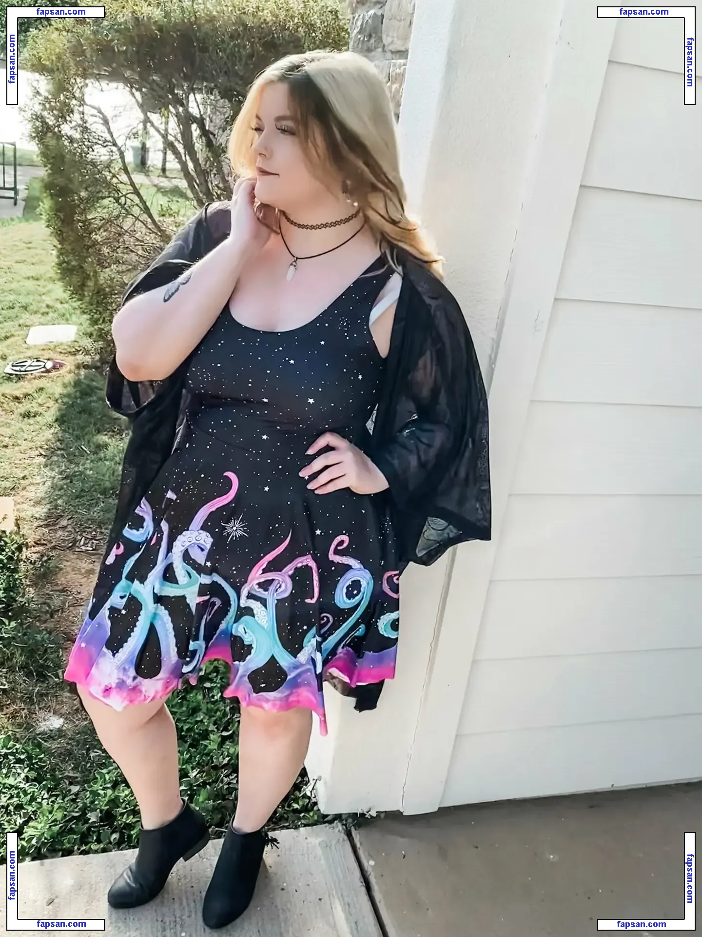 Meg Kaylee голая фото #0023 с Онлифанс