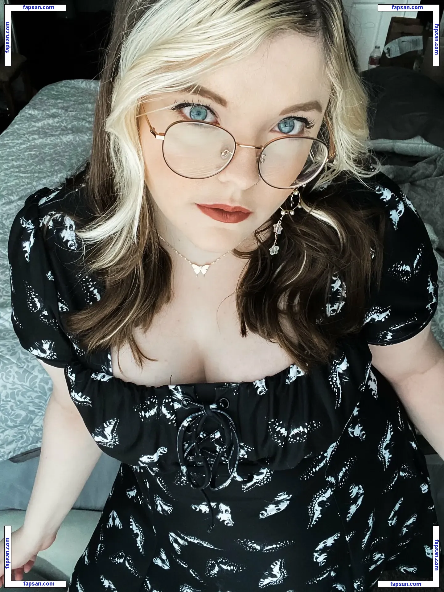 Meg Kaylee голая фото #0024 с Онлифанс