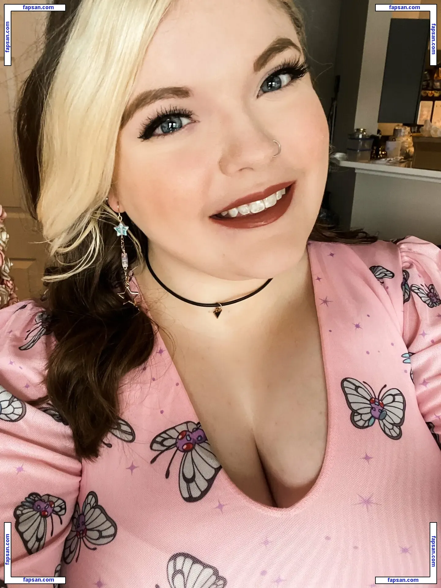 Meg Kaylee голая фото #0026 с Онлифанс