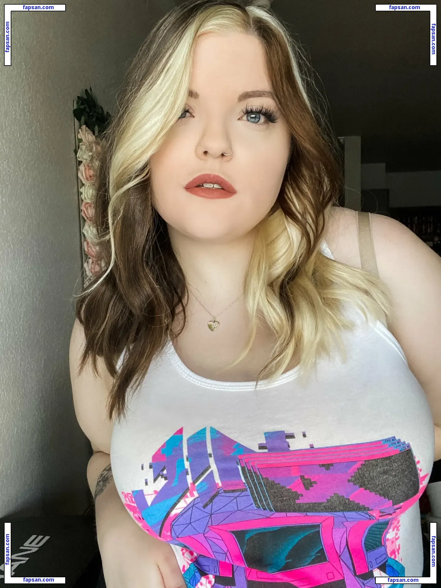 Meg Kaylee голая фото #0027 с Онлифанс