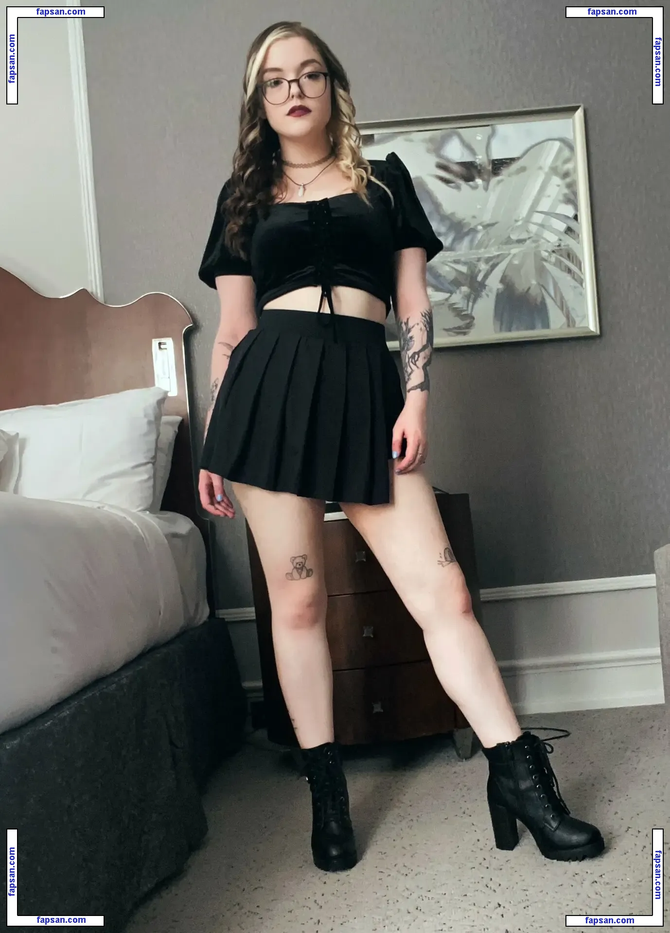 Meg Kaylee голая фото #0055 с Онлифанс