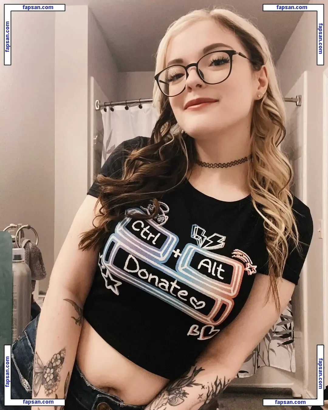 Meg Kaylee голая фото #0056 с Онлифанс