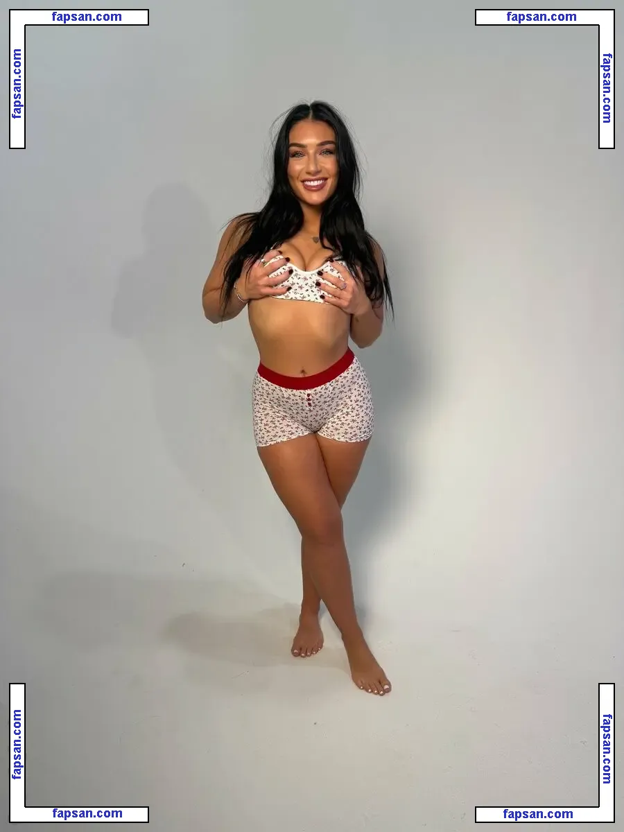 Meg Mullins голая фото #0002 с Онлифанс