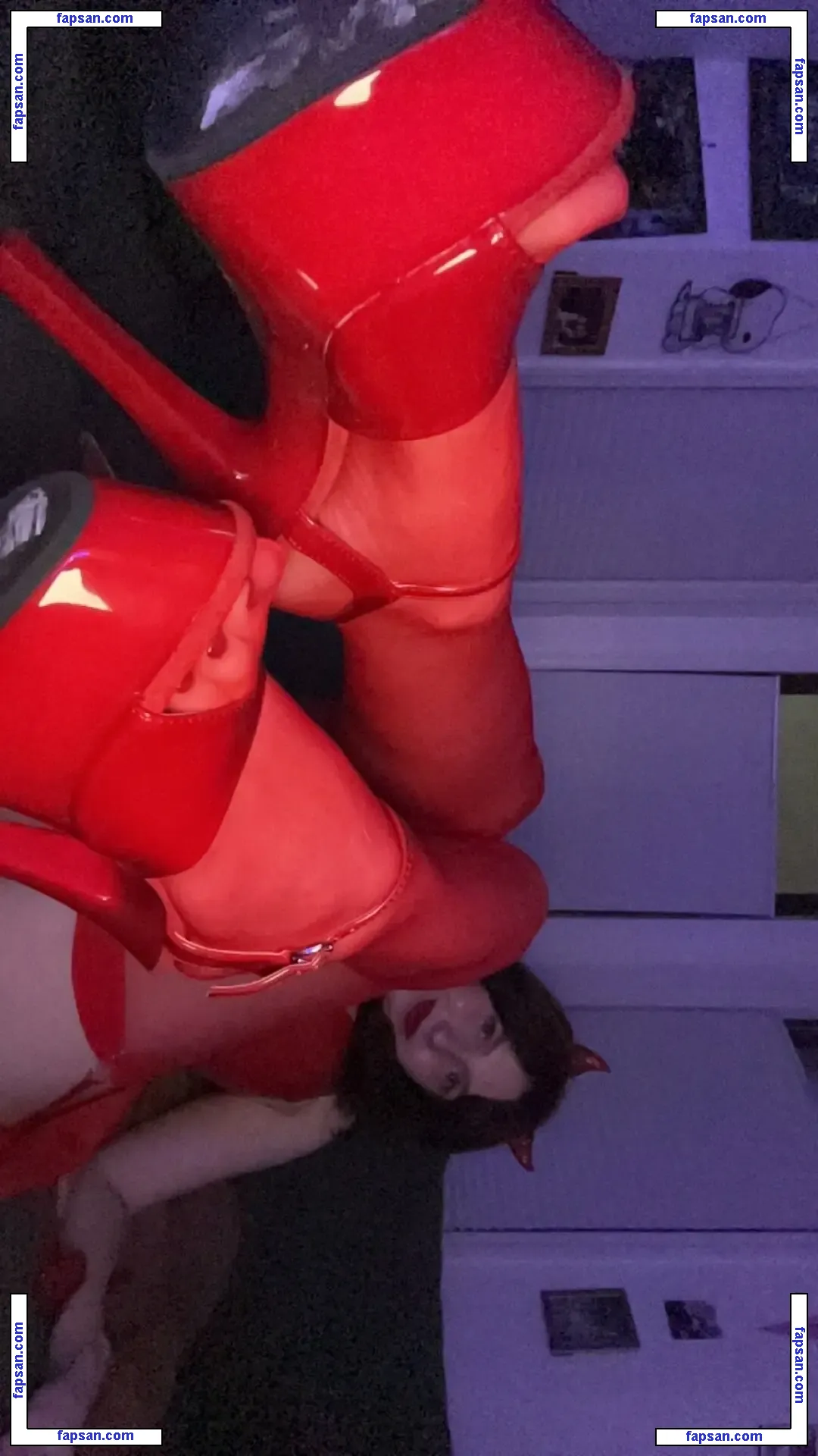 Megan Bitchell nude photo #0502 from OnlyFans