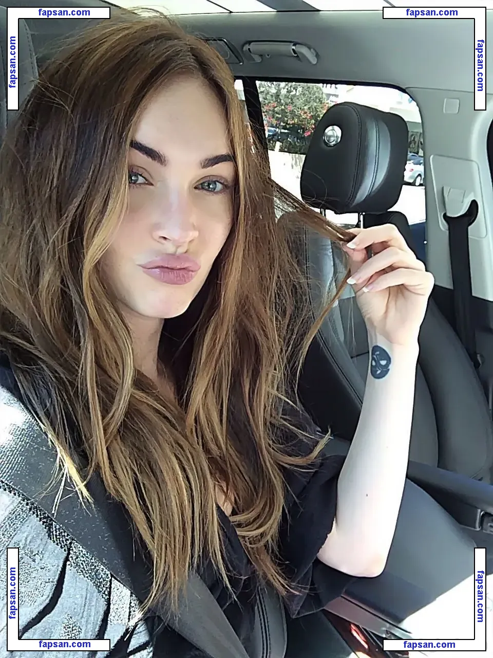 Megan Fox nude photo #0852 from OnlyFans