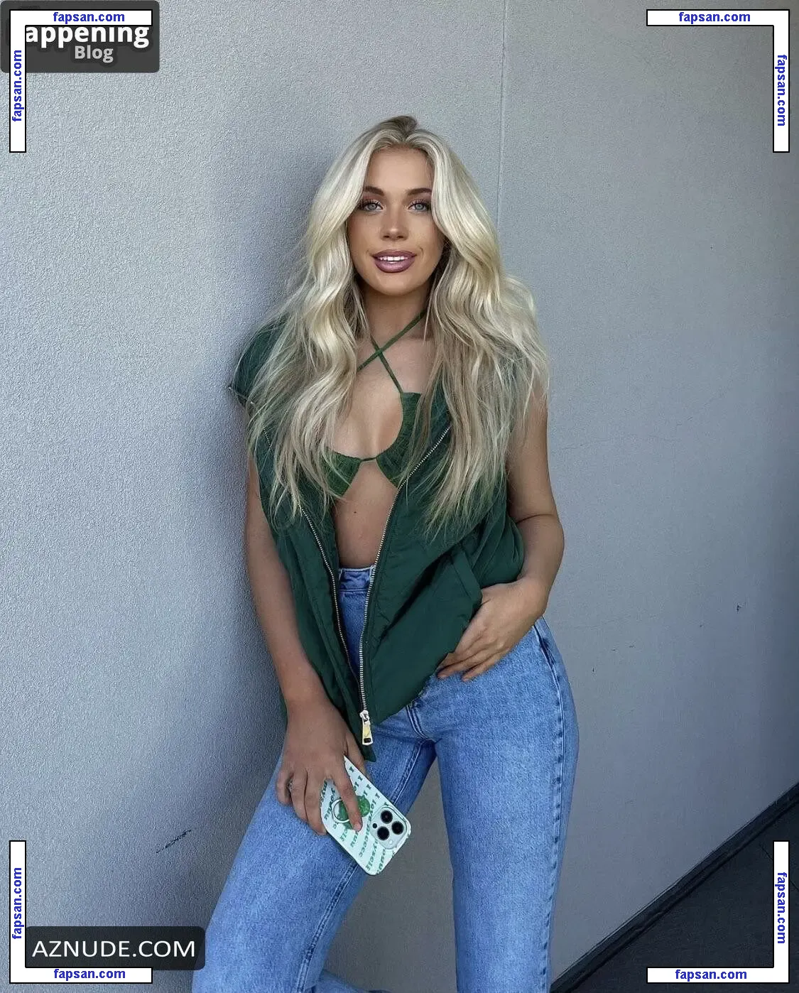 meganmoroney голая фото #0002 с Онлифанс