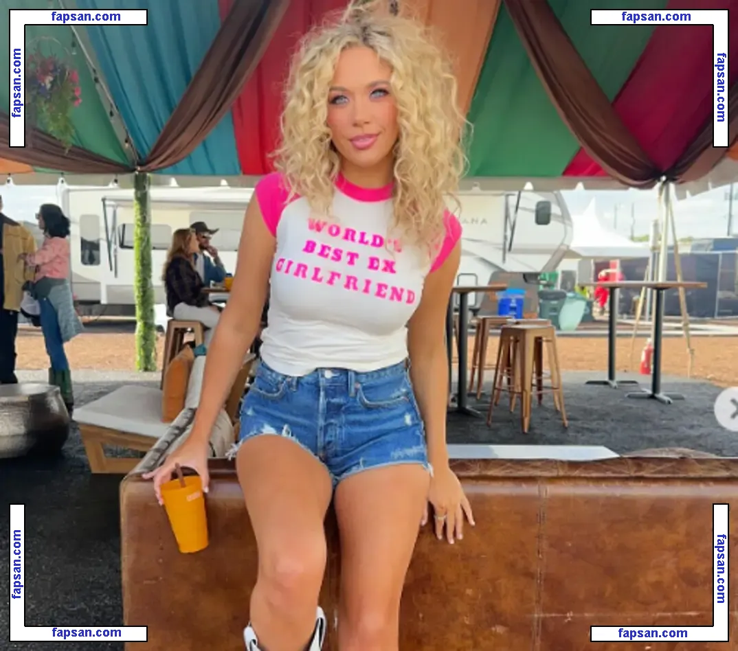 meganmoroney голая фото #0007 с Онлифанс