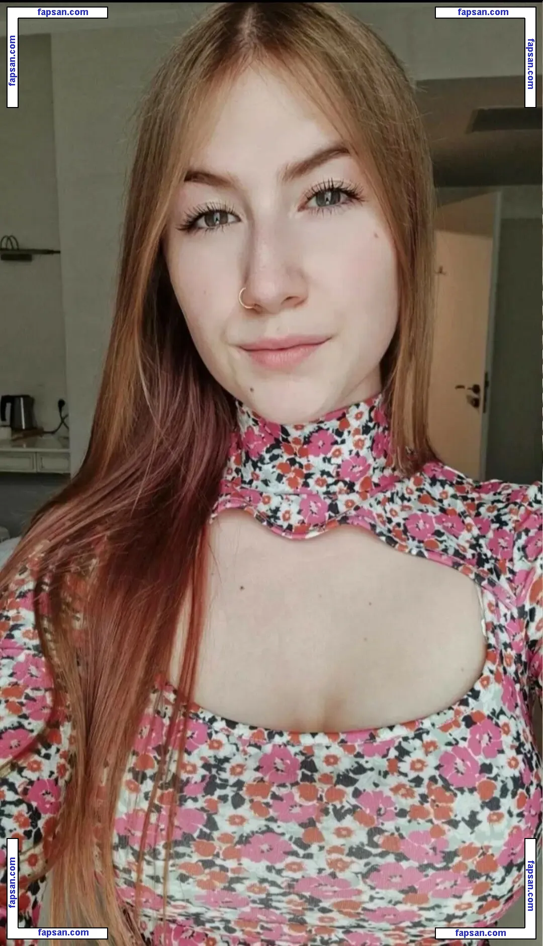 Meganx_candy nude photo #0006 from OnlyFans