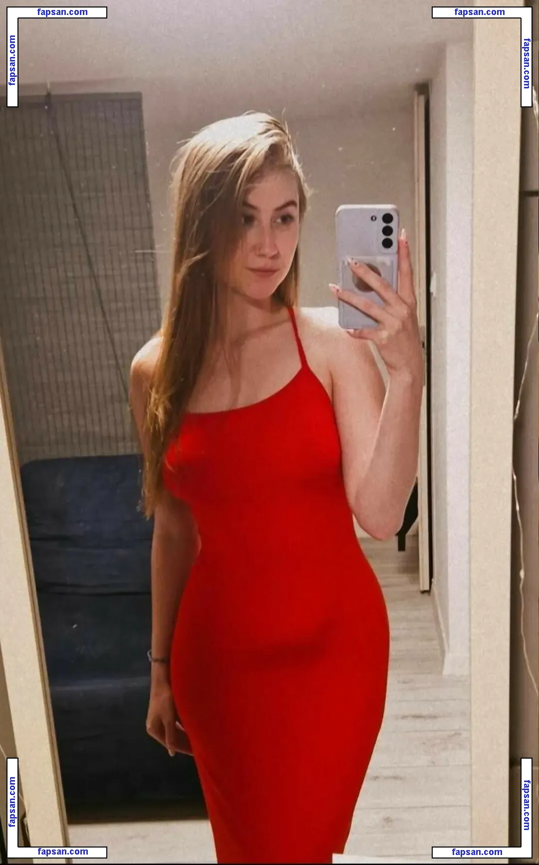 Meganx_candy nude photo #0010 from OnlyFans