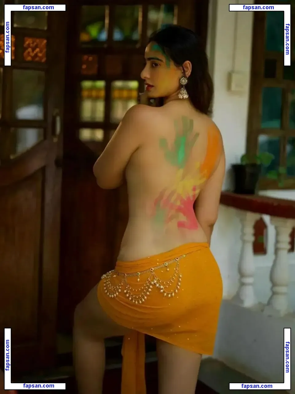 Megha Shukla голая фото #0020 с Онлифанс