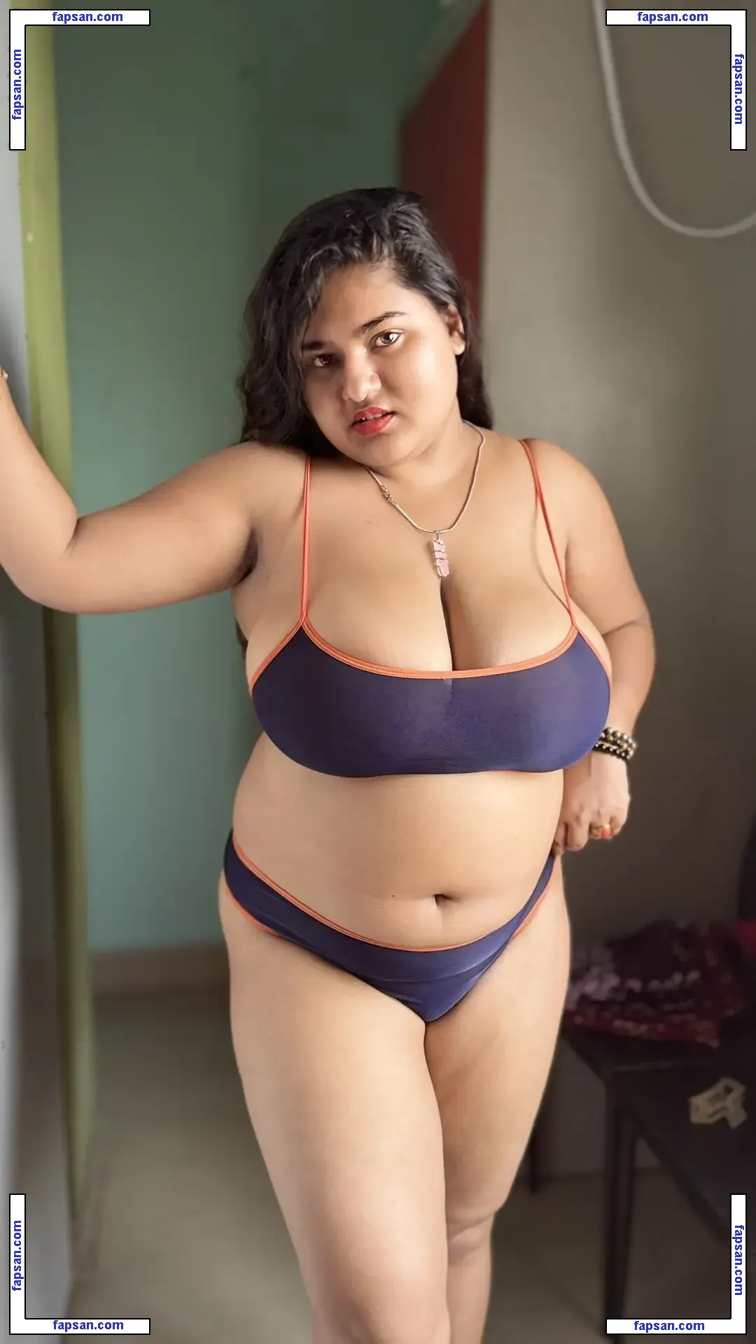 meghadasghosh nude photo #0011 from OnlyFans