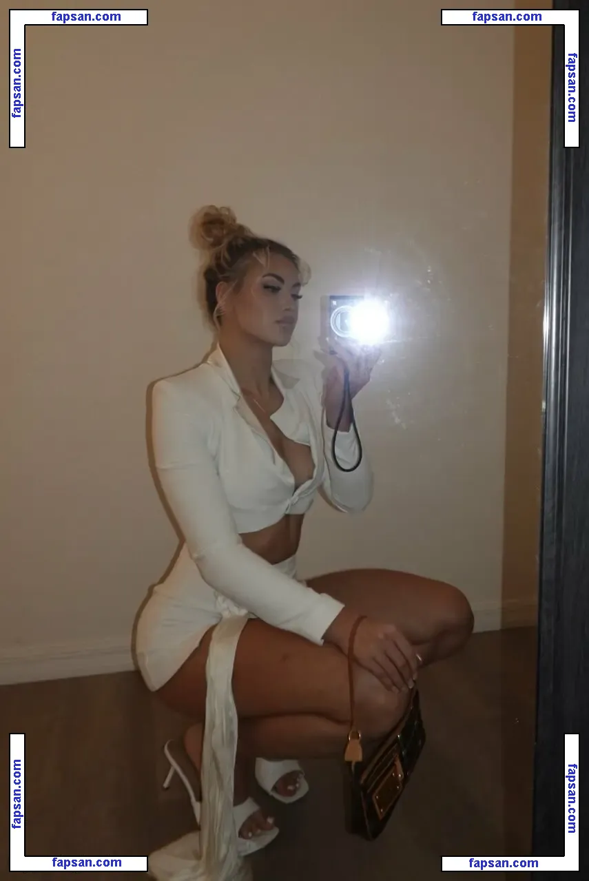 Meghan Walker nude photo #0048 from OnlyFans