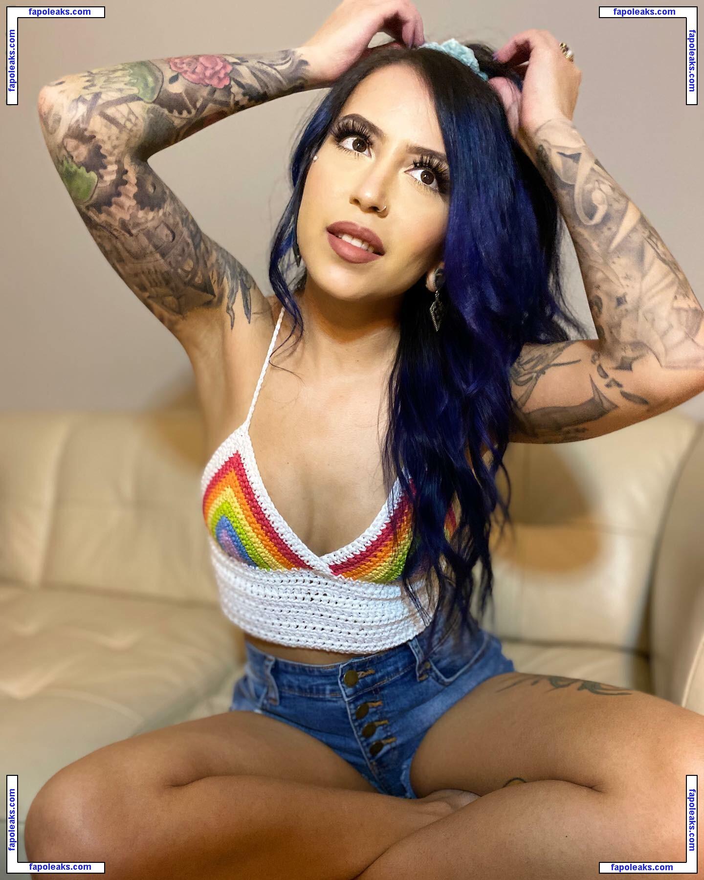 meghanelle / megsontwitch nude photo #0005 from OnlyFans