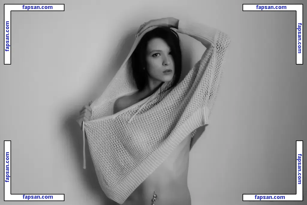 megmarie nude photo #0005 from OnlyFans