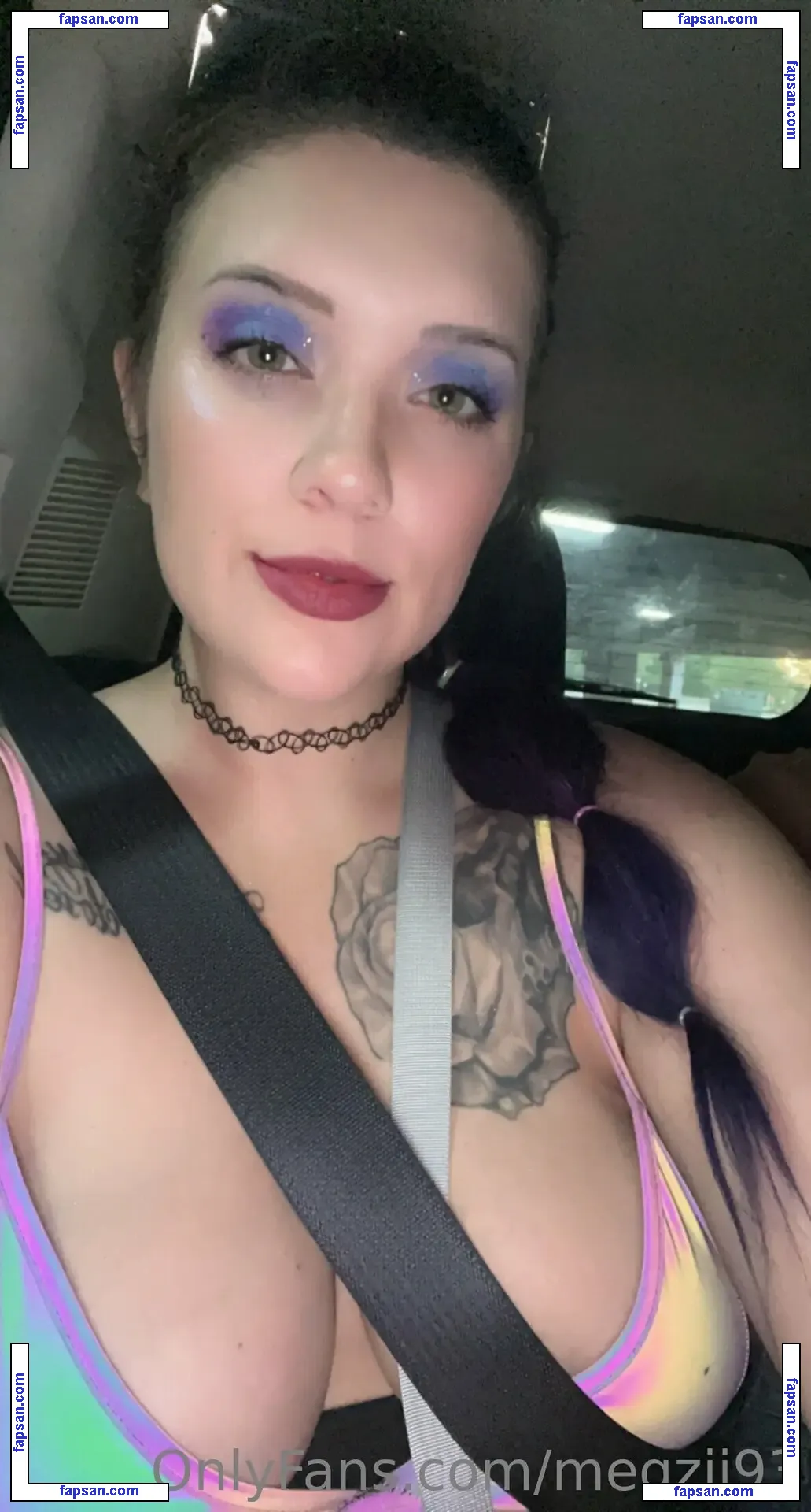 megzii93 nude photo #0009 from OnlyFans