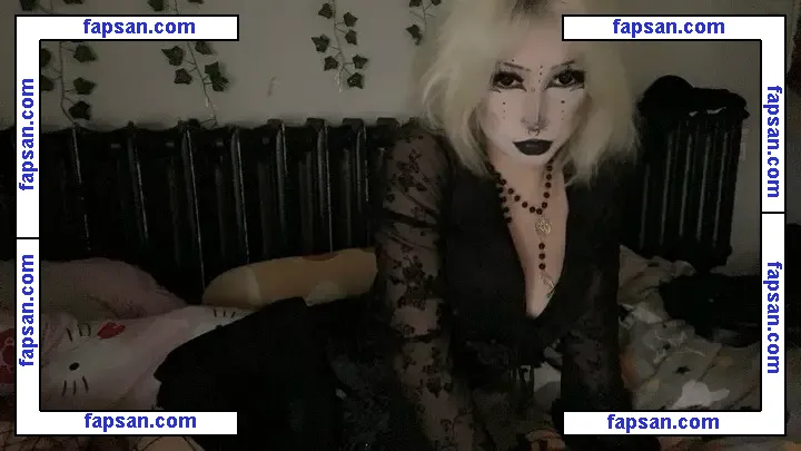 mehv.ie голая фото #0009 с Онлифанс