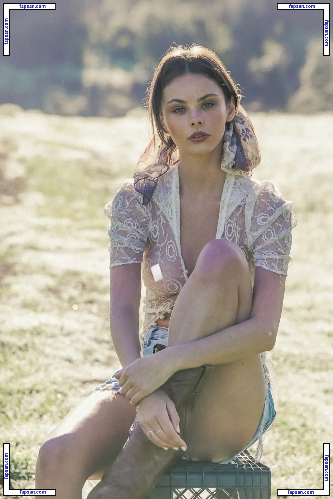 Meika Woollard голая фото #0066 с Онлифанс
