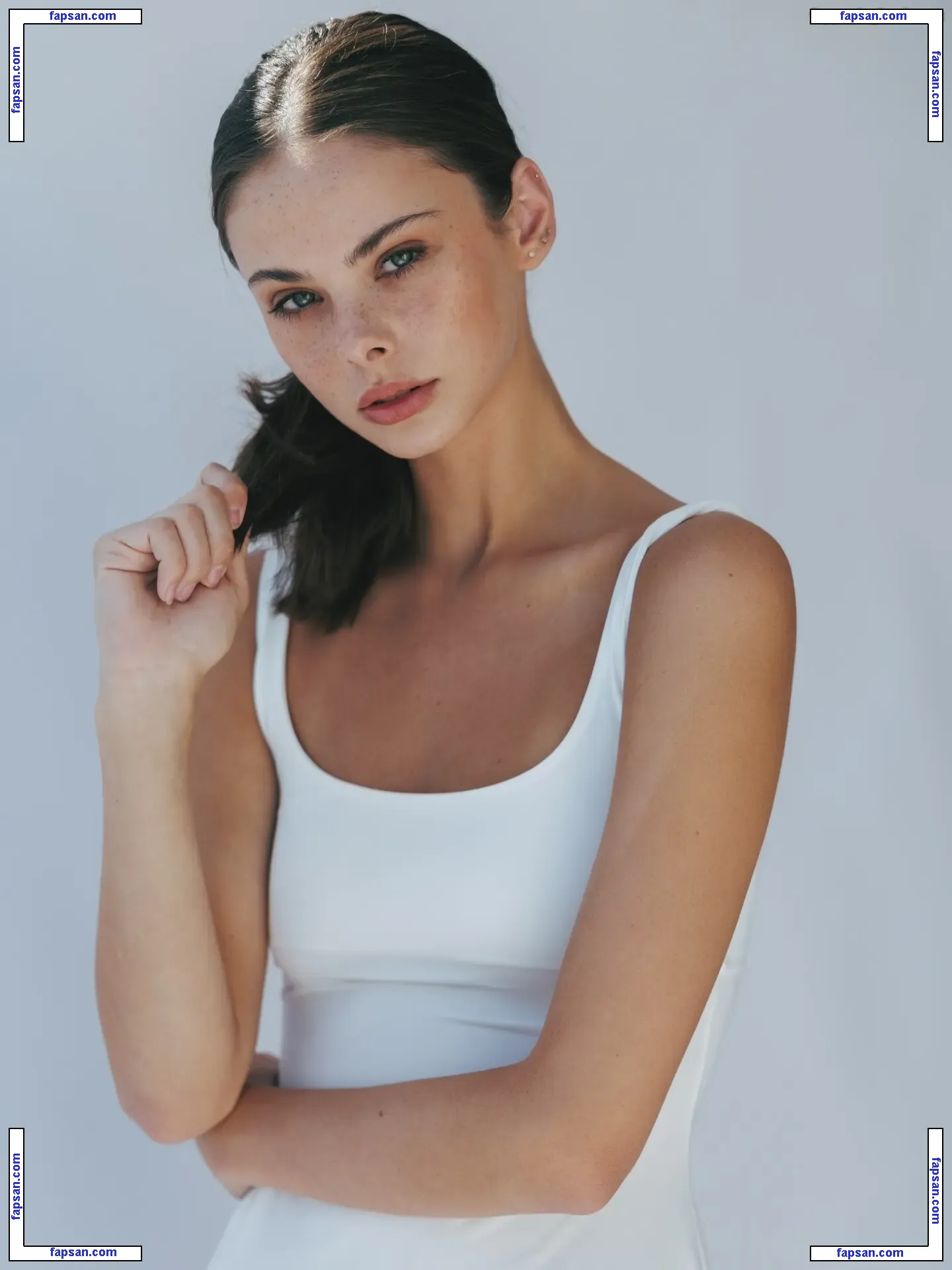 Meika Woollard nude photo #0176 from OnlyFans