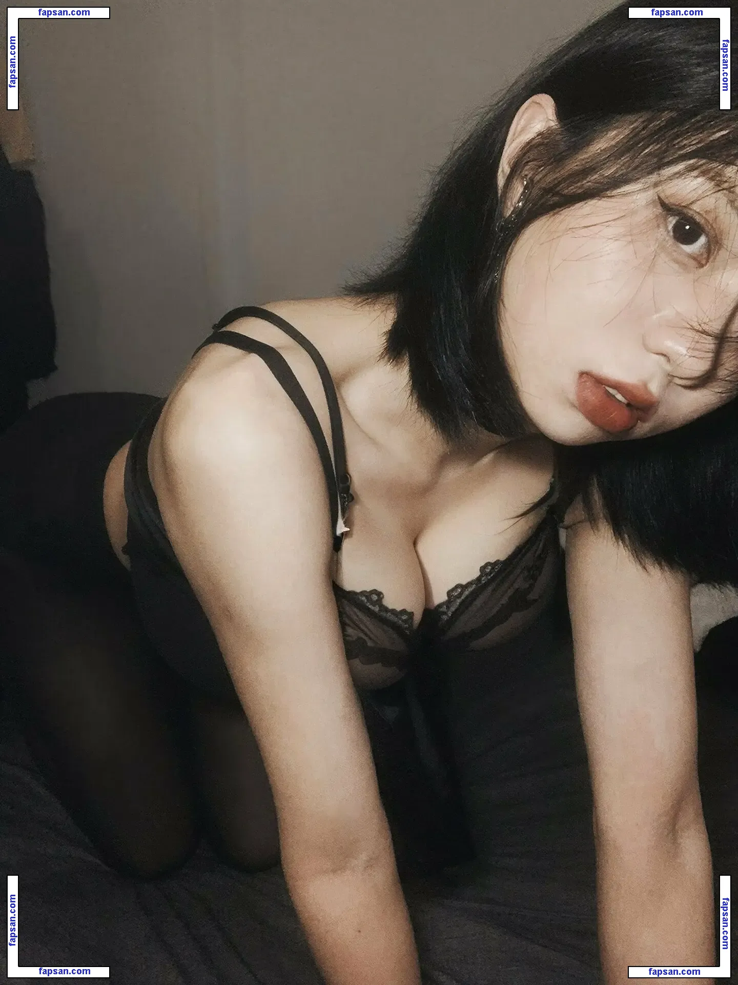 meizaijiang nude photo #0039 from OnlyFans