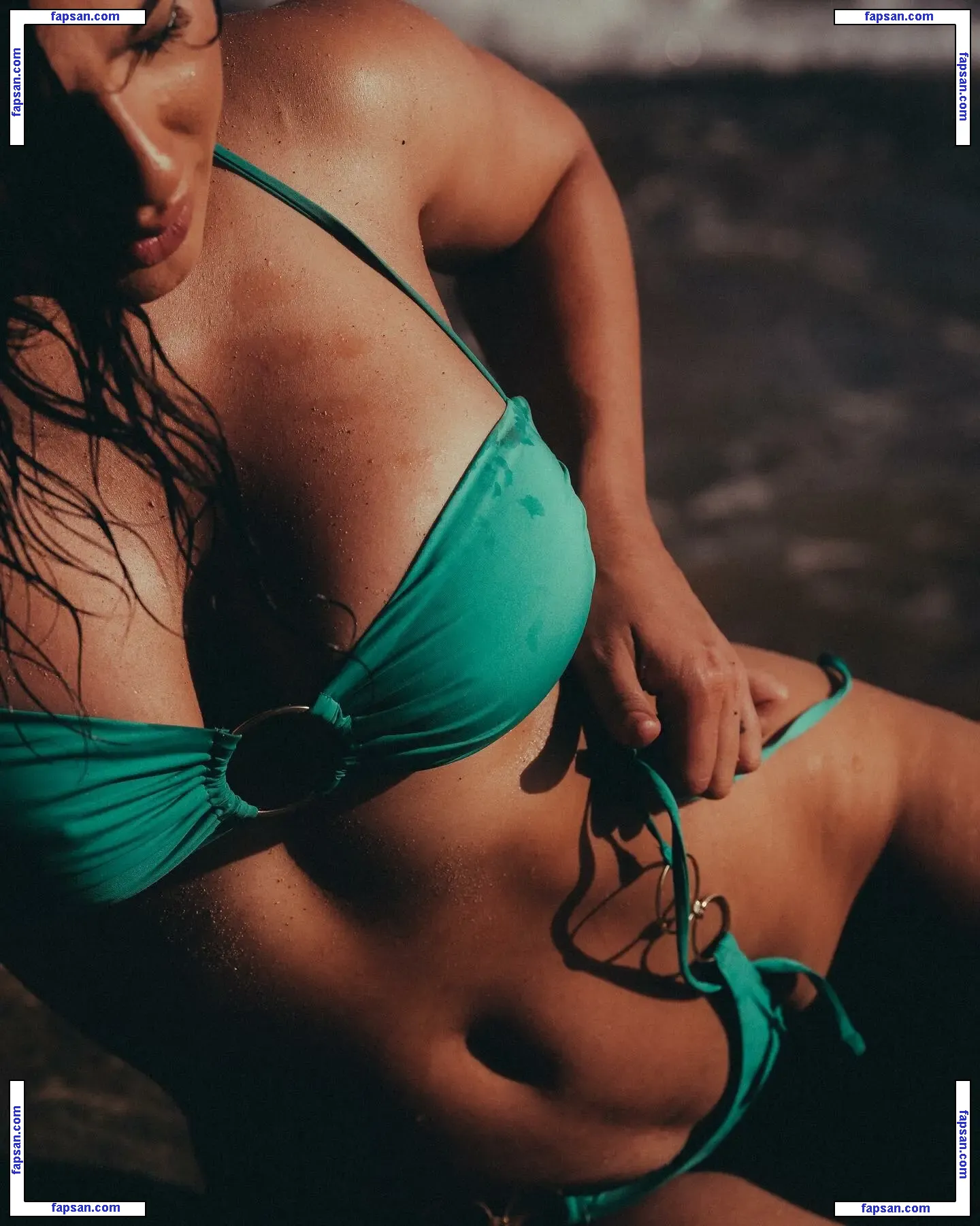 Melanie San Roman nude photo #0025 from OnlyFans