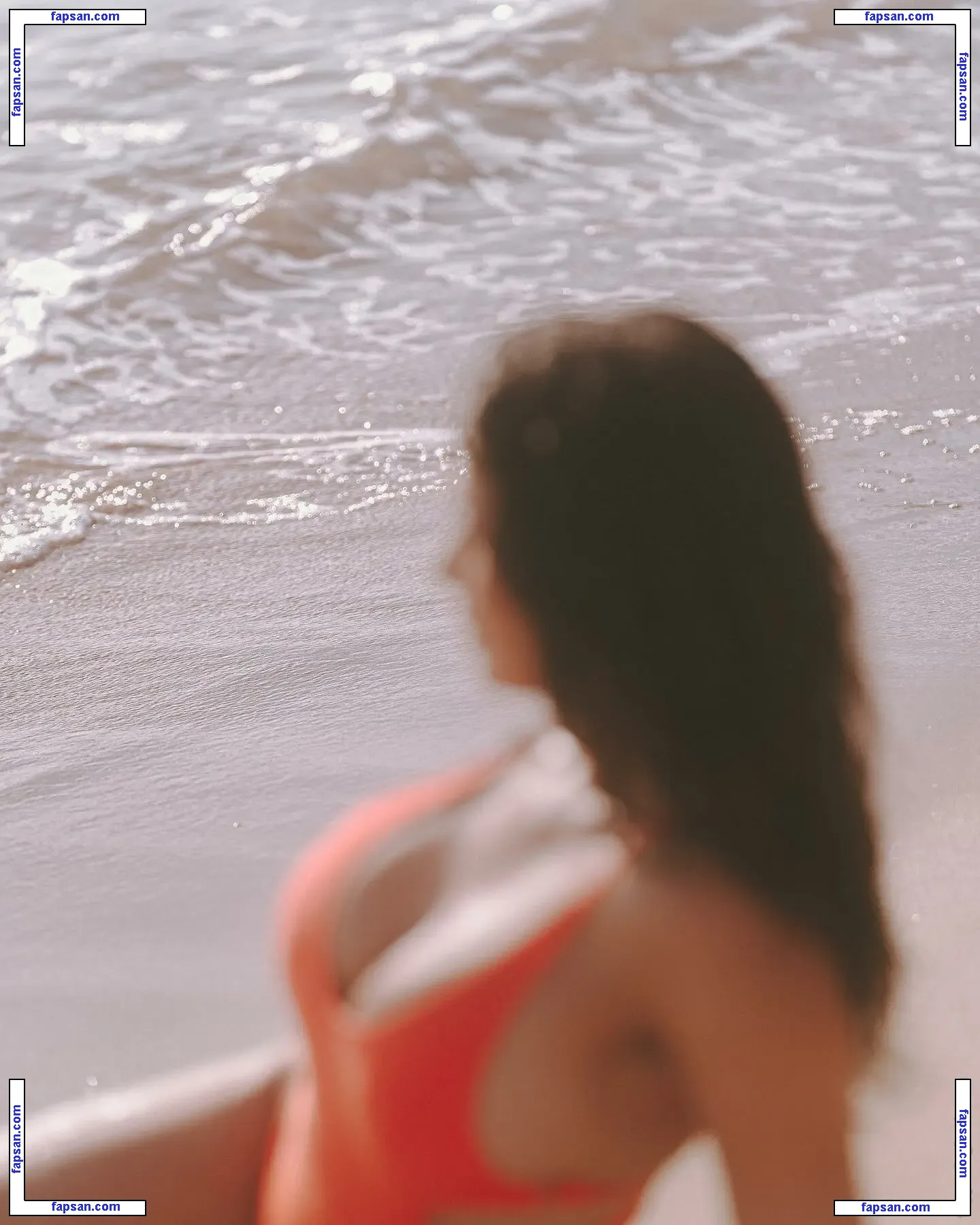 Melanie San Roman nude photo #0032 from OnlyFans