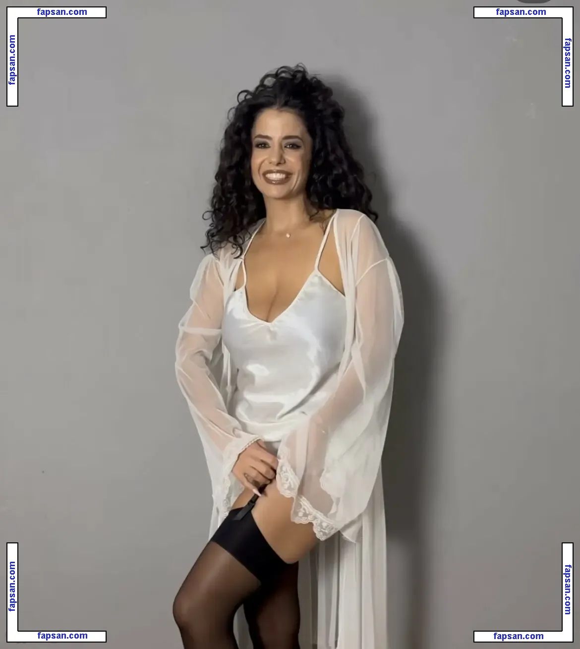 melblogs_ nude photo #0001 from OnlyFans