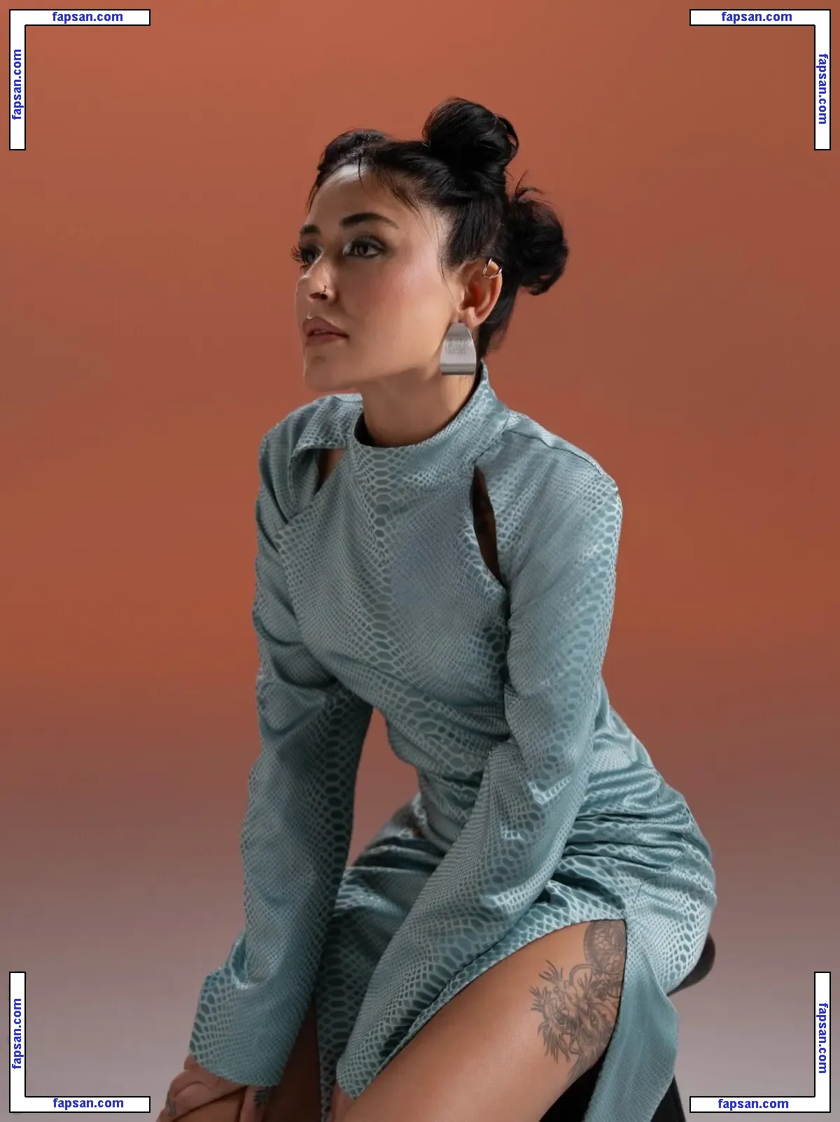 Melek Mosso голая фото #0001 с Онлифанс