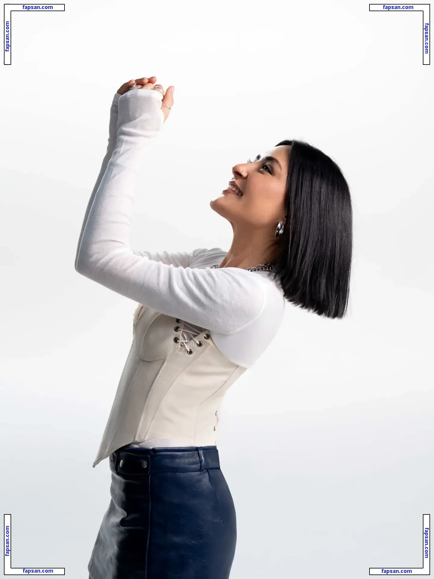 Melek Mosso nude photo #0017 from OnlyFans