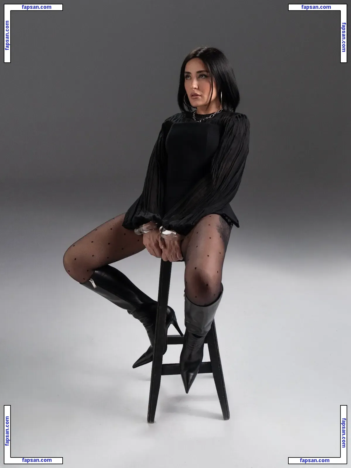 Melek Mosso nude photo #0023 from OnlyFans