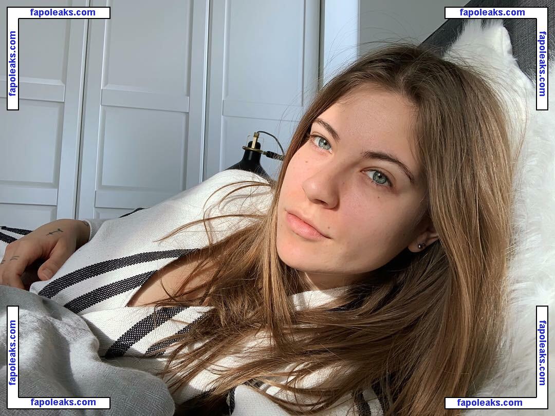 Melina Sophie / melinasophie nude photo #0009 from OnlyFans
