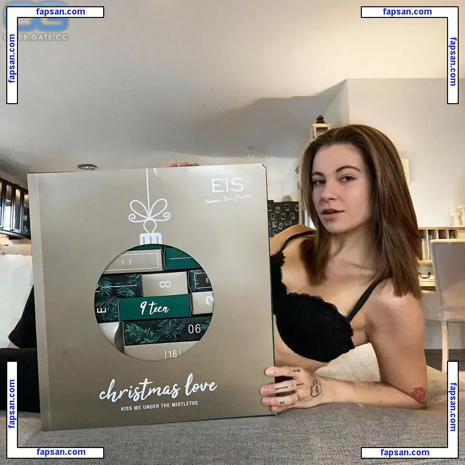 melinasophie nude photo #0002 from OnlyFans