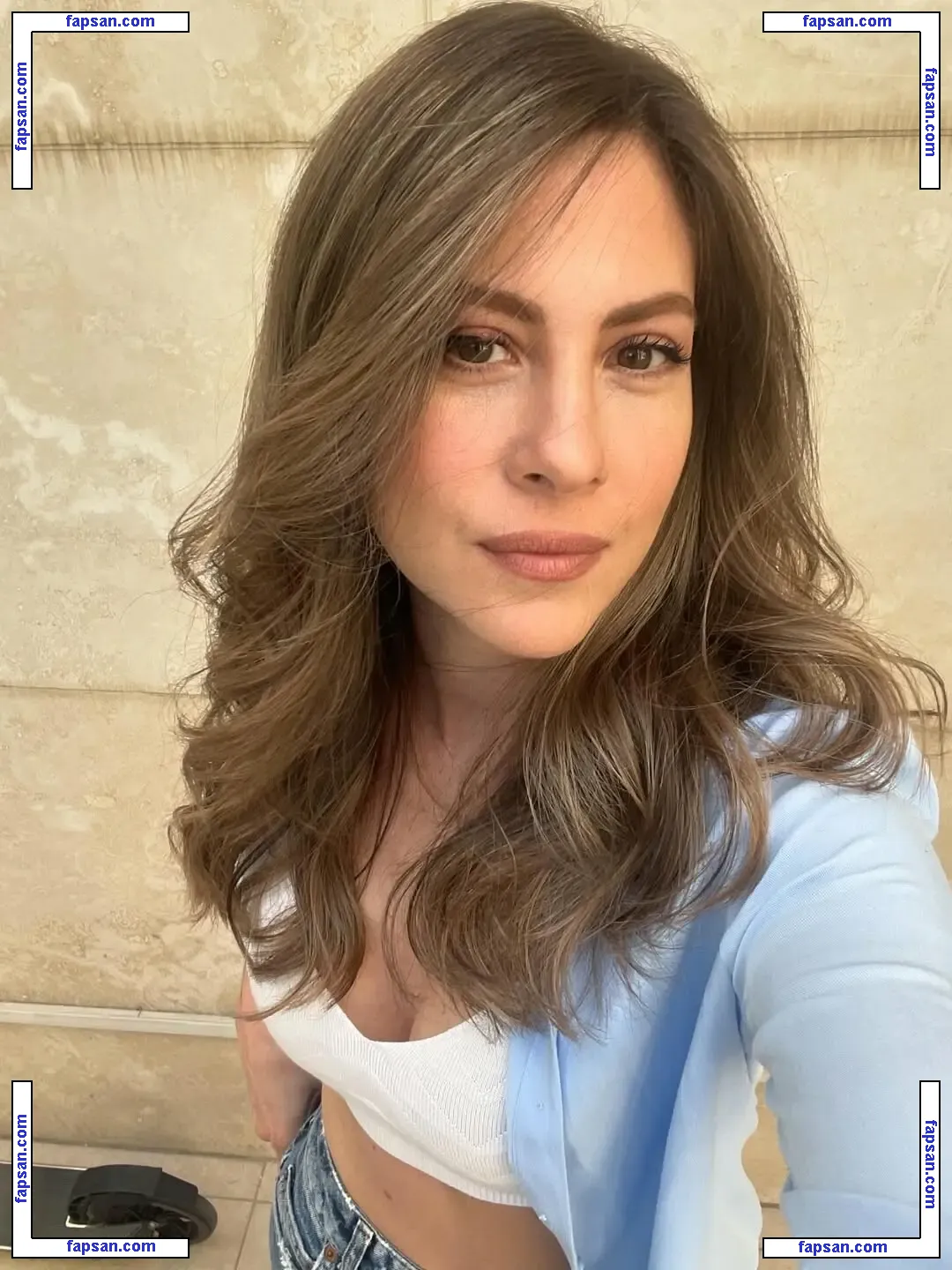 Melis Babadağ голая фото #0001 с Онлифанс