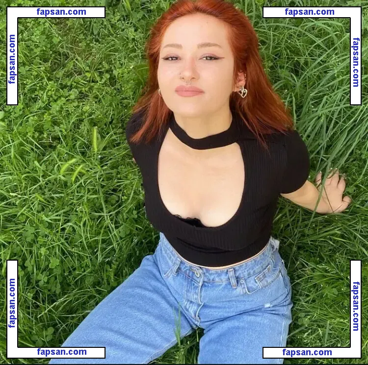 Melisa Güler nude photo #0002 from OnlyFans