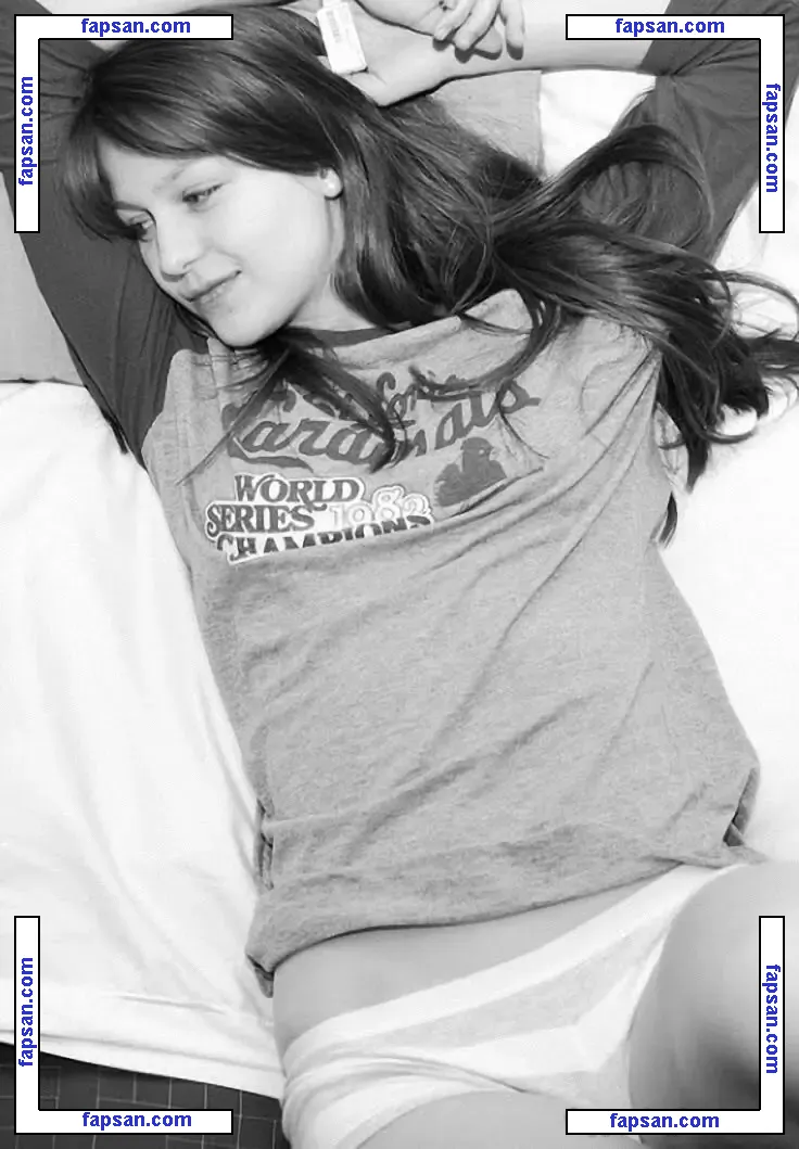 Melissa Benoist nude photo #0301 from OnlyFans
