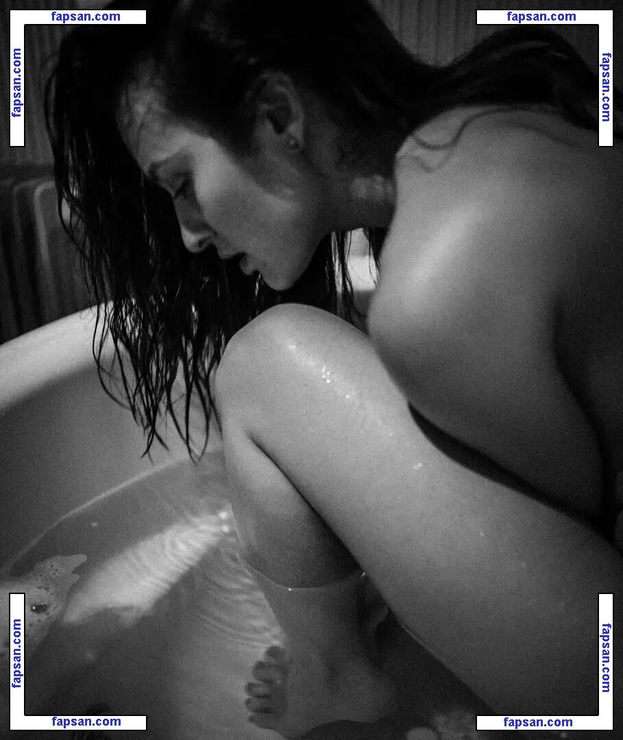 Melissa Mai голая фото #0048 с Онлифанс