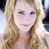 Melissa Rauch голая #0243