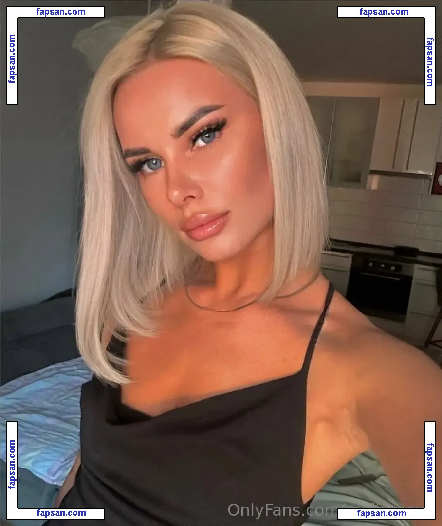 melissaave nude photo #0016 from OnlyFans