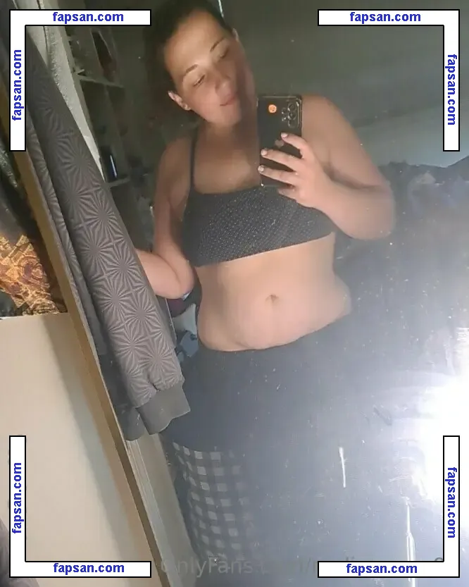 melissarose96 nude photo #0012 from OnlyFans