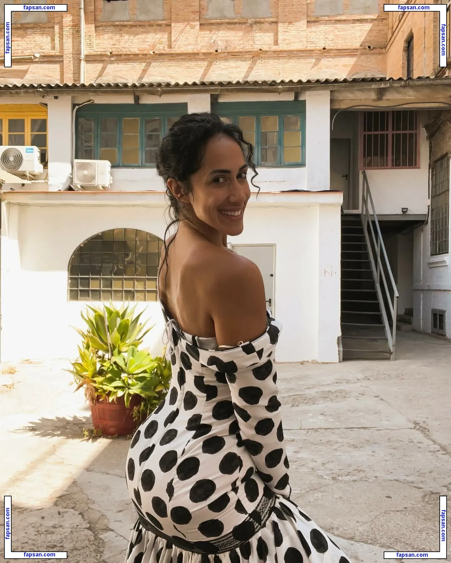 Meliza Fernandez голая фото #0016 с Онлифанс