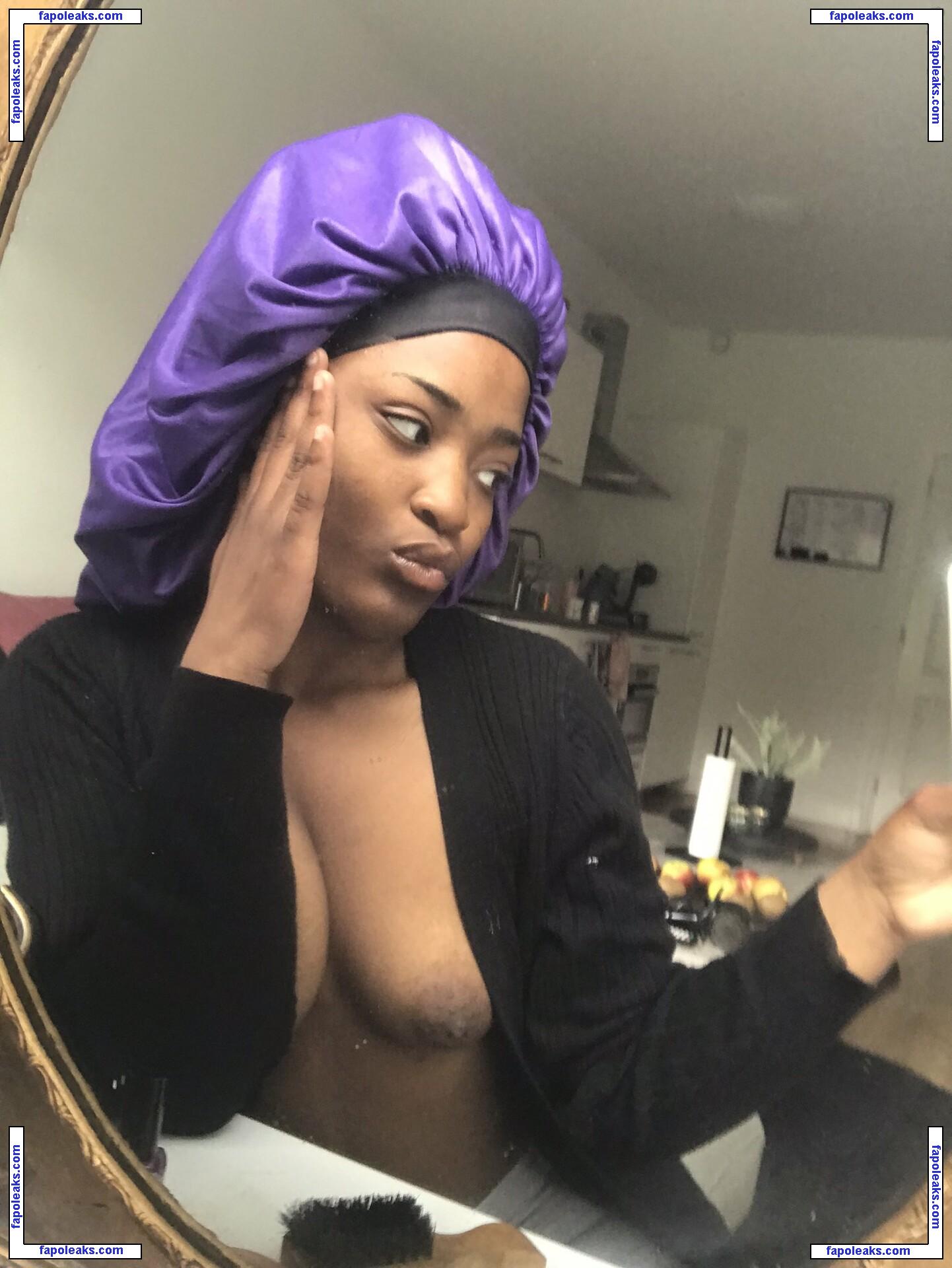 Mellaa Baby / melababy / mellababy524 / mellababyxx nude photo #0014 from OnlyFans